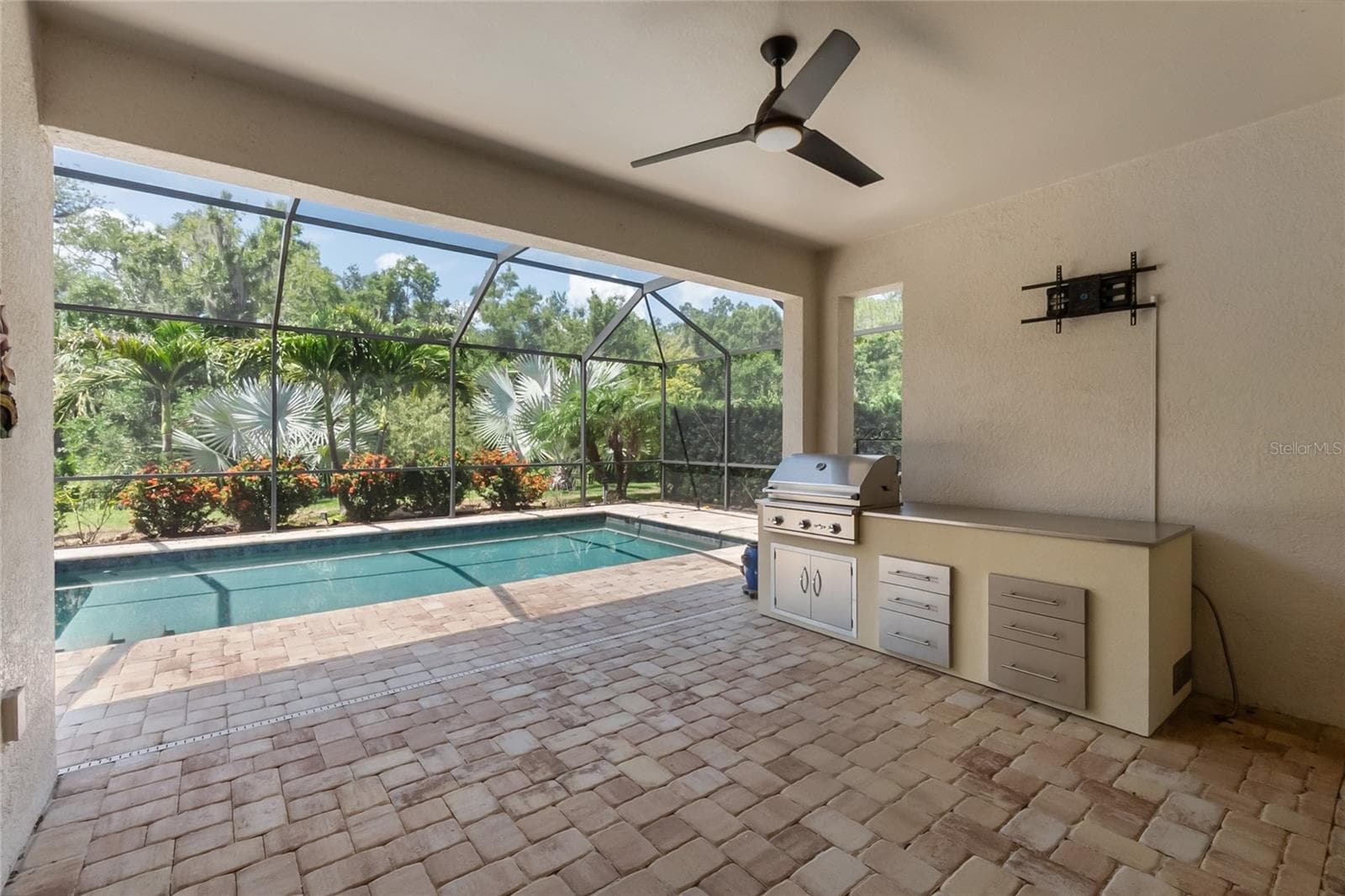 Single Family Residence at 9730 CARNOUSTIE PL, BRADENTON, photo 37 of 41