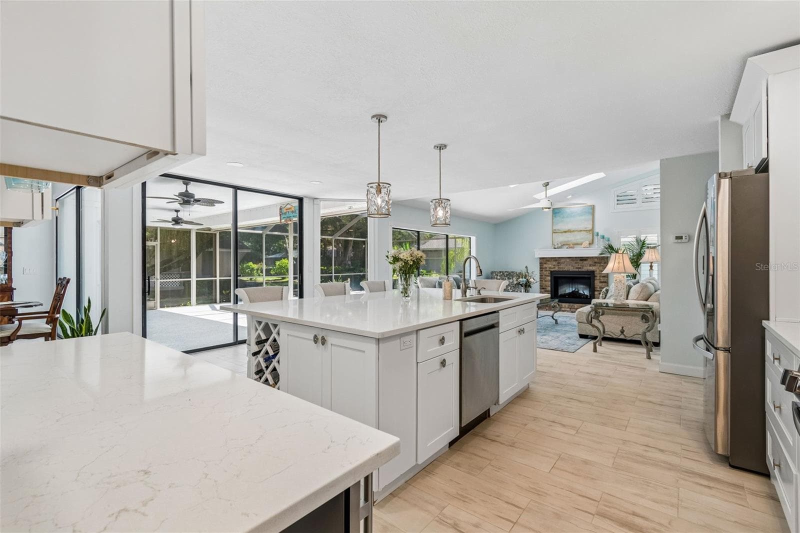 Single Family Residence at 4627 TRAILS DR, SARASOTA, photo 5 of 77