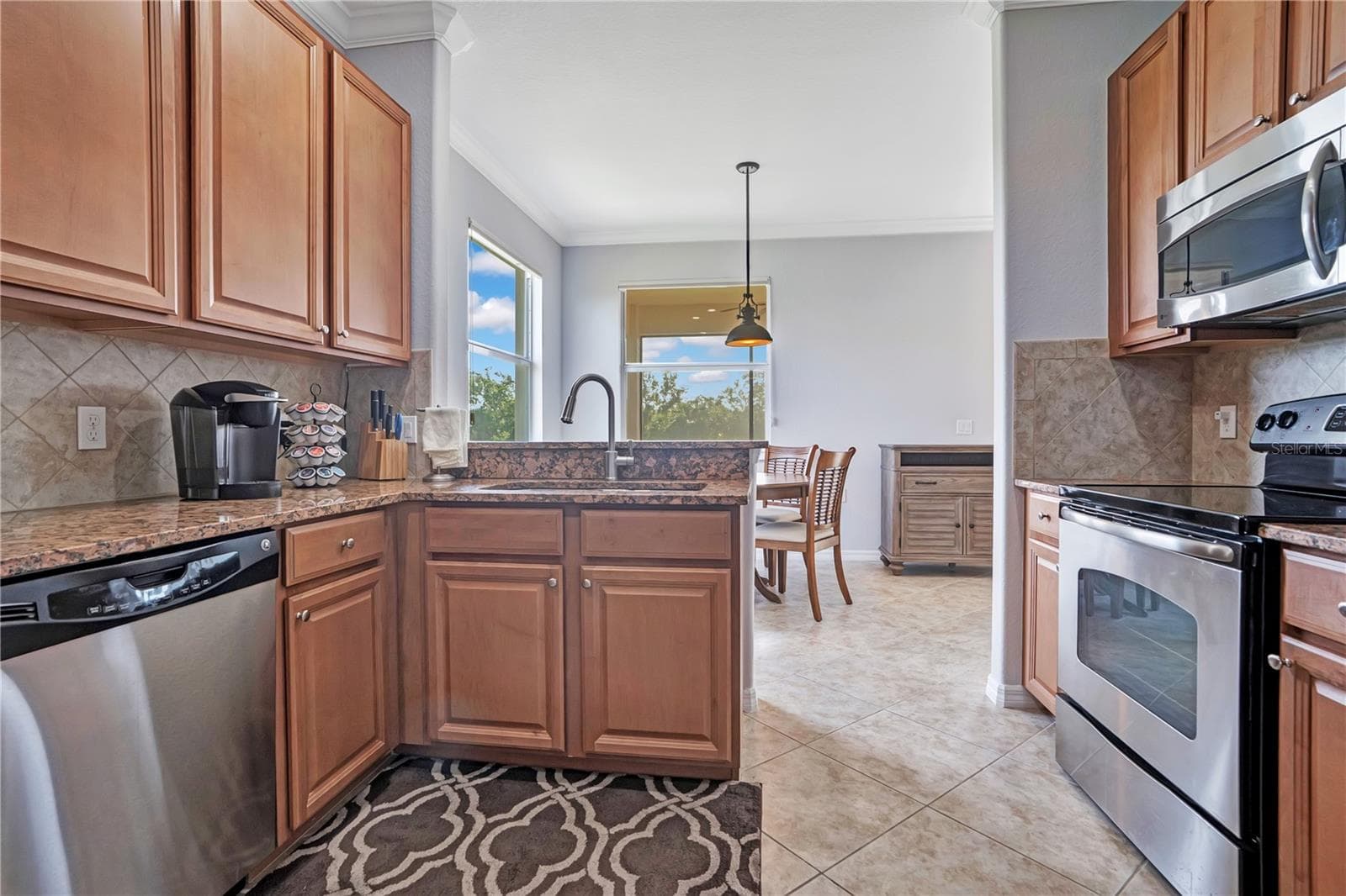 Condominium at 415 WINDING BROOK LN #102, BRADENTON, photo 14 of 78