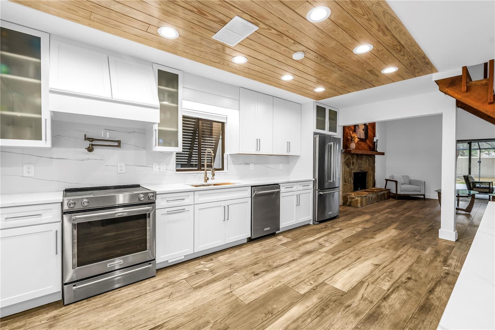 Single Family Residence at 4605 STONE RIDGE TRL, SARASOTA, photo 6 of 32