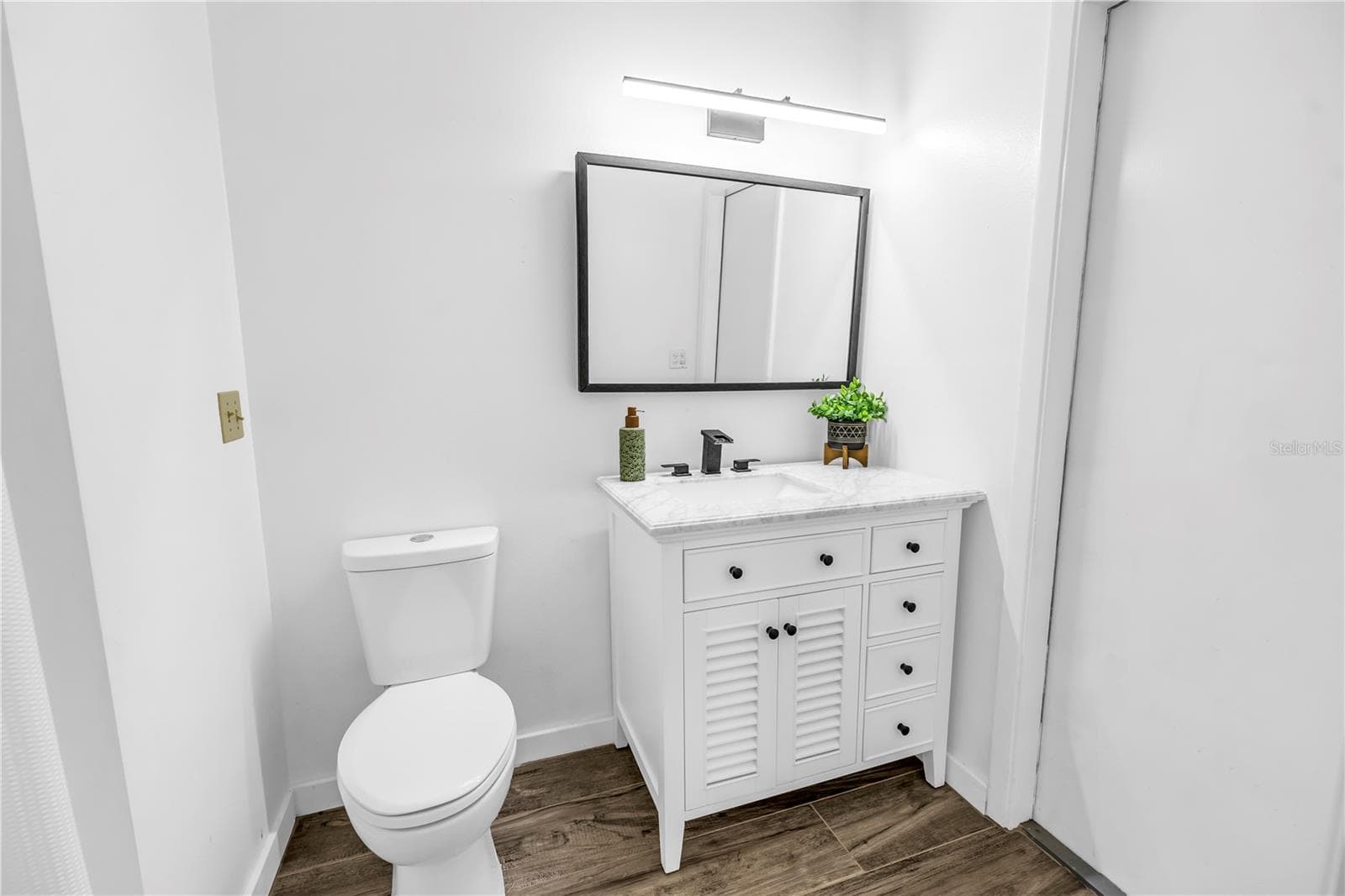 Bathroom 3 - 4605 STONE RIDGE TRL, SARASOTA