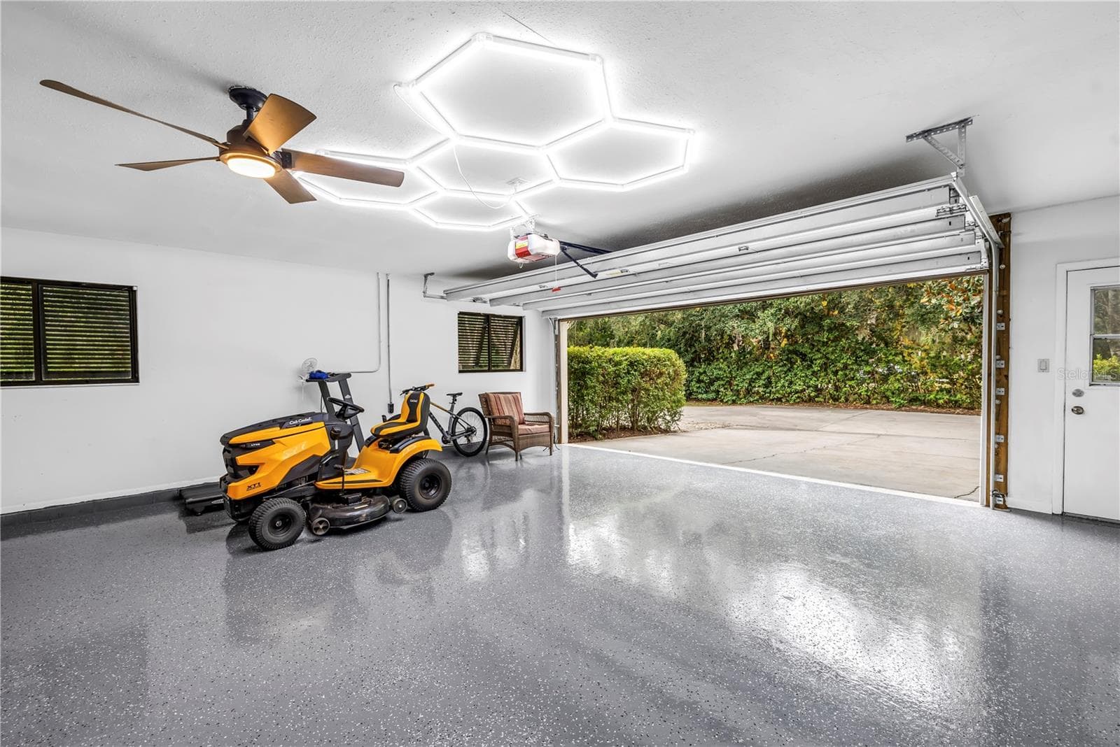 Garage - 4605 STONE RIDGE TRL, SARASOTA