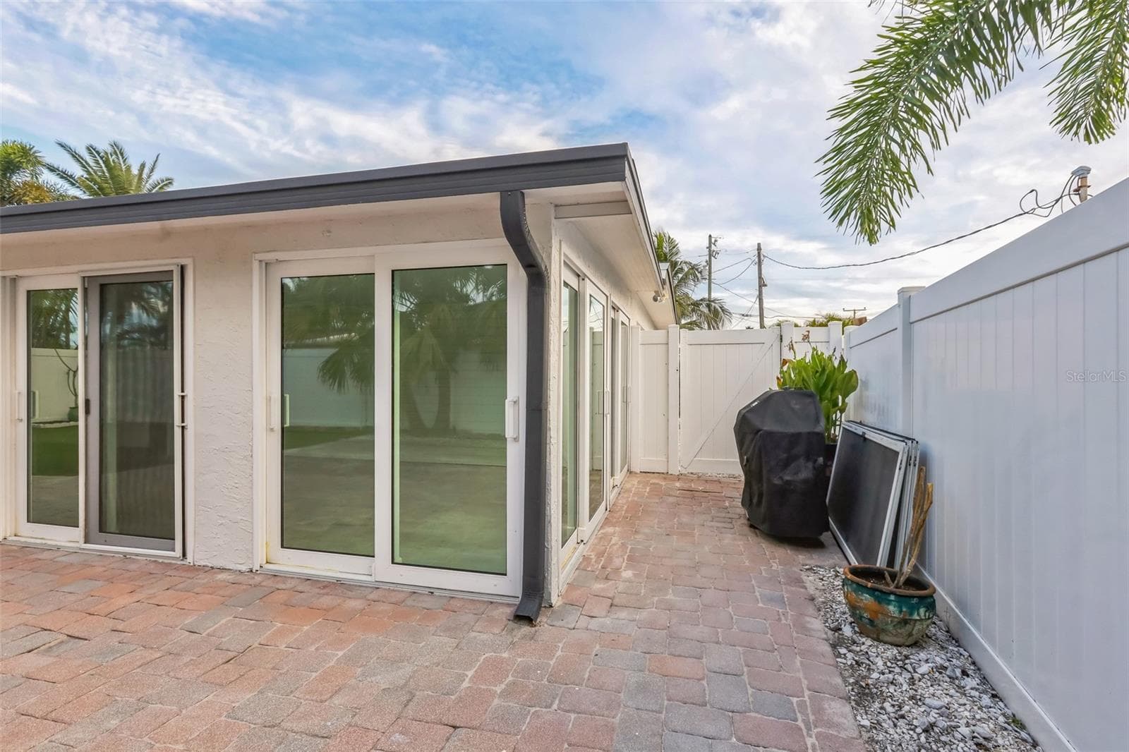 Single Family Residence at 747 PRUITT DR, MADEIRA BEACH, photo 13 of 17