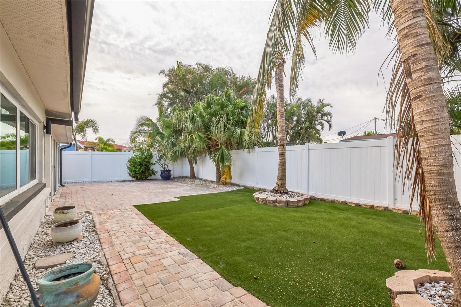 Single Family Residence at 747 PRUITT DR, MADEIRA BEACH, photo 16 of 17