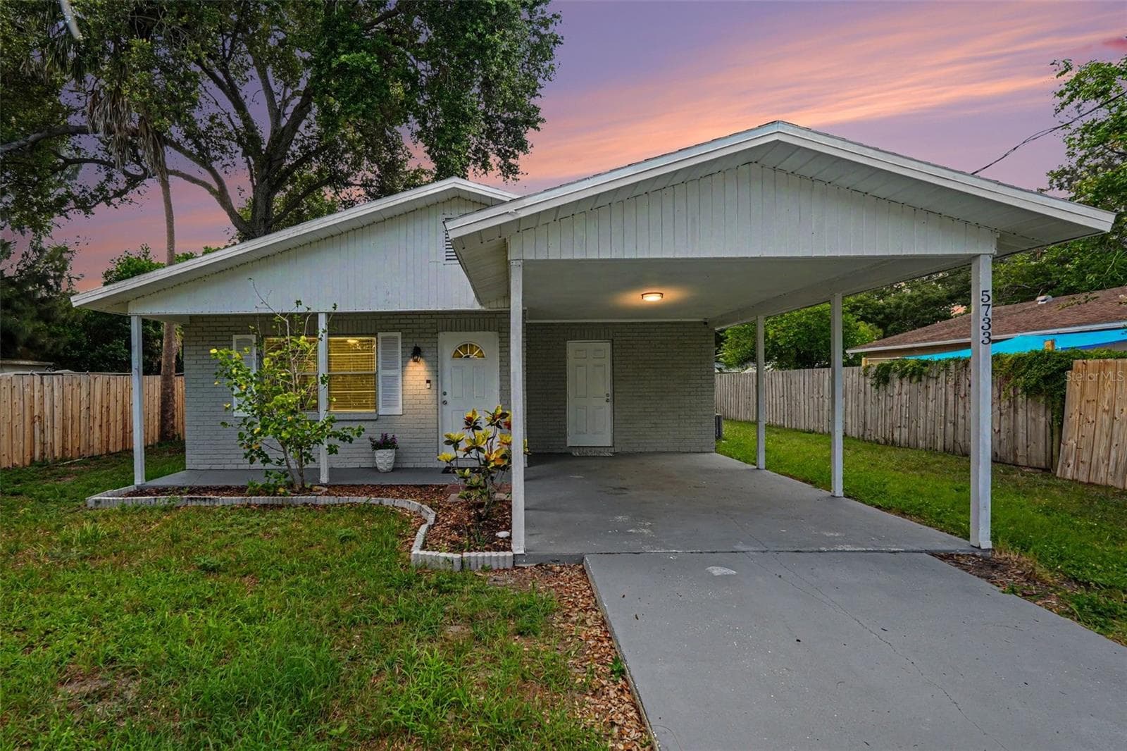 Welcome home to attainable homeownership in the heart of St. Petersburg. - 5733 66TH LN N, ST PETERSBURG