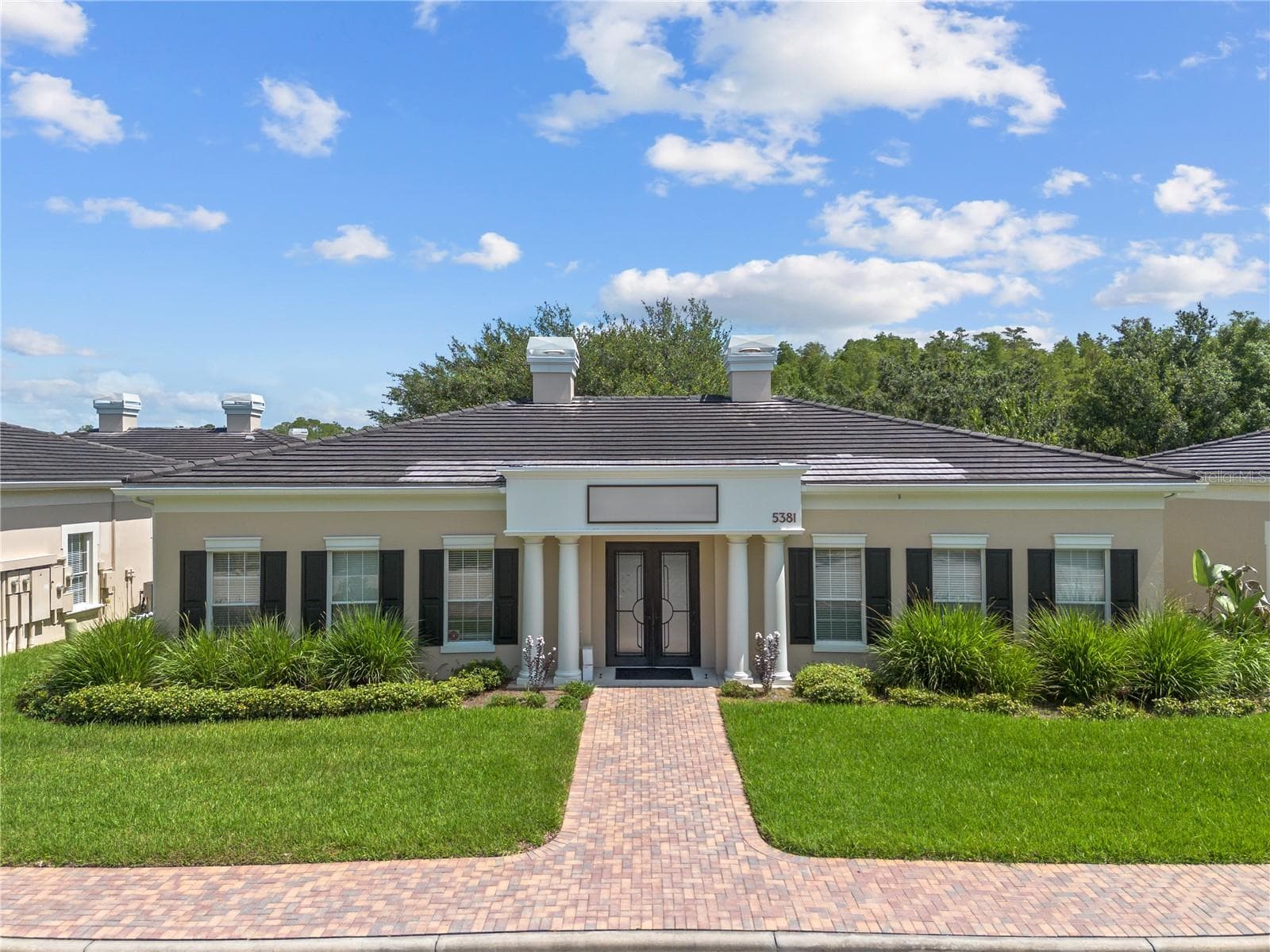 5381 PRIMROSE LAKE CIR