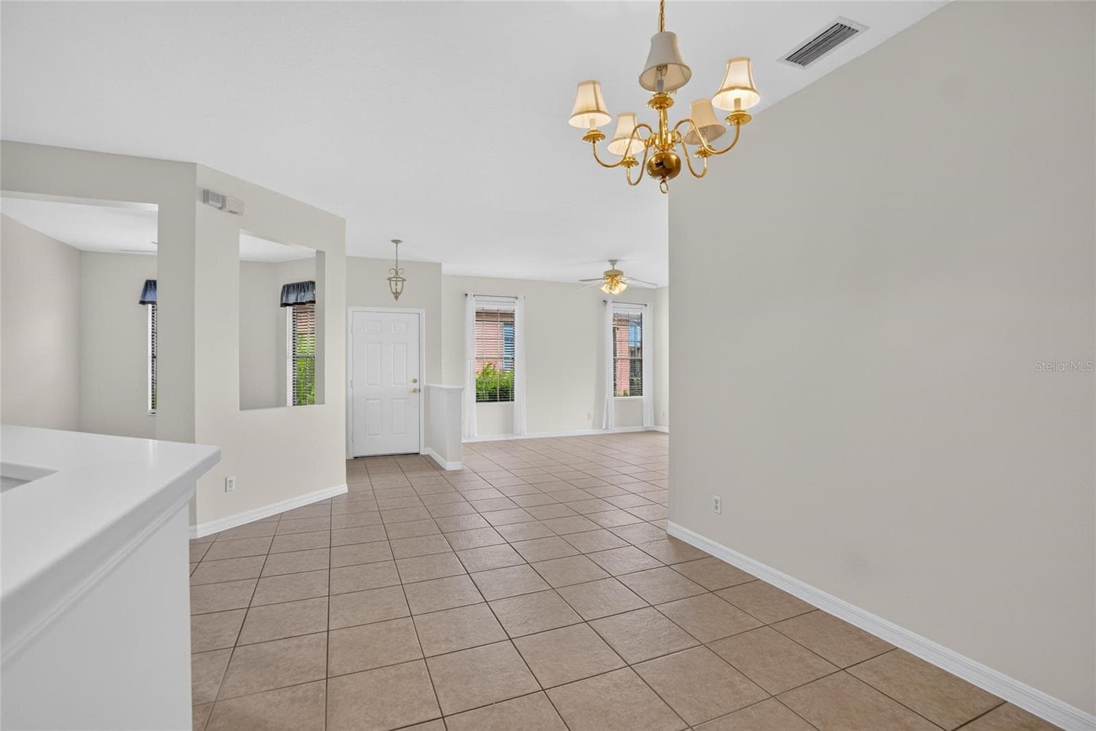 Villa at 132 SHELL FALLS DR, APOLLO BEACH, photo 15 of 97