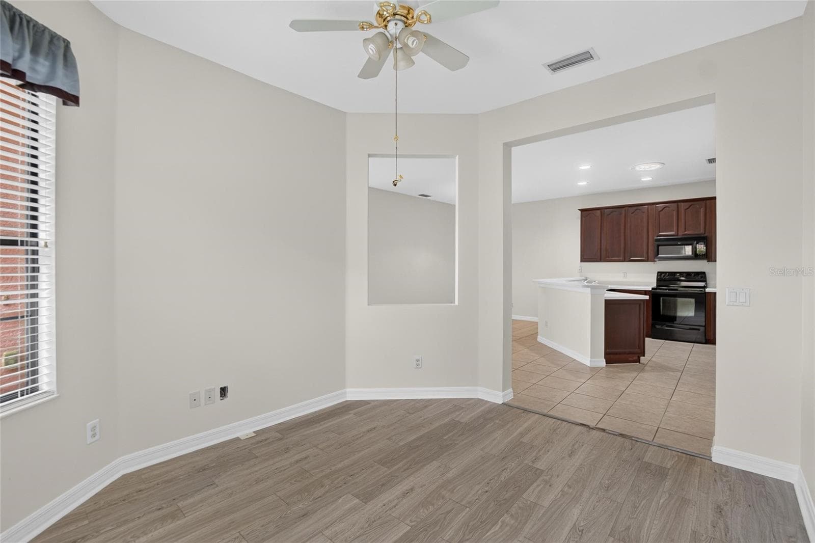 Villa at 132 SHELL FALLS DR, APOLLO BEACH, photo 30 of 97