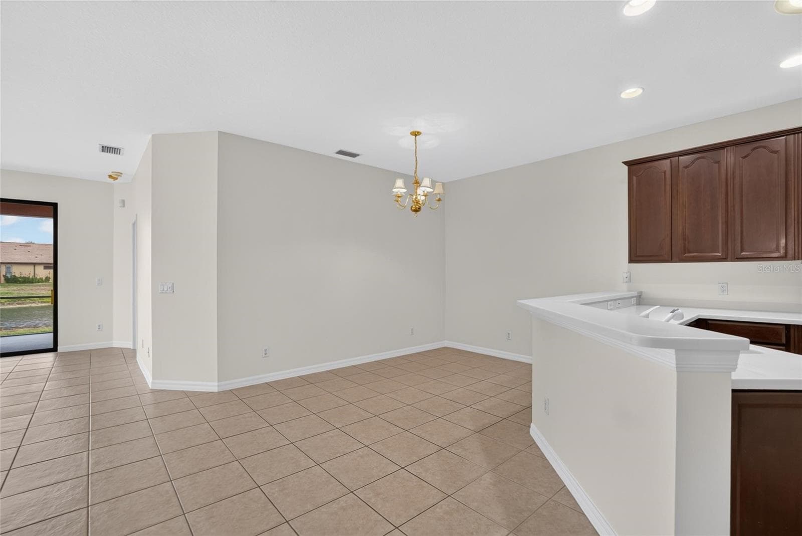 Villa at 132 SHELL FALLS DR, APOLLO BEACH, photo 31 of 97