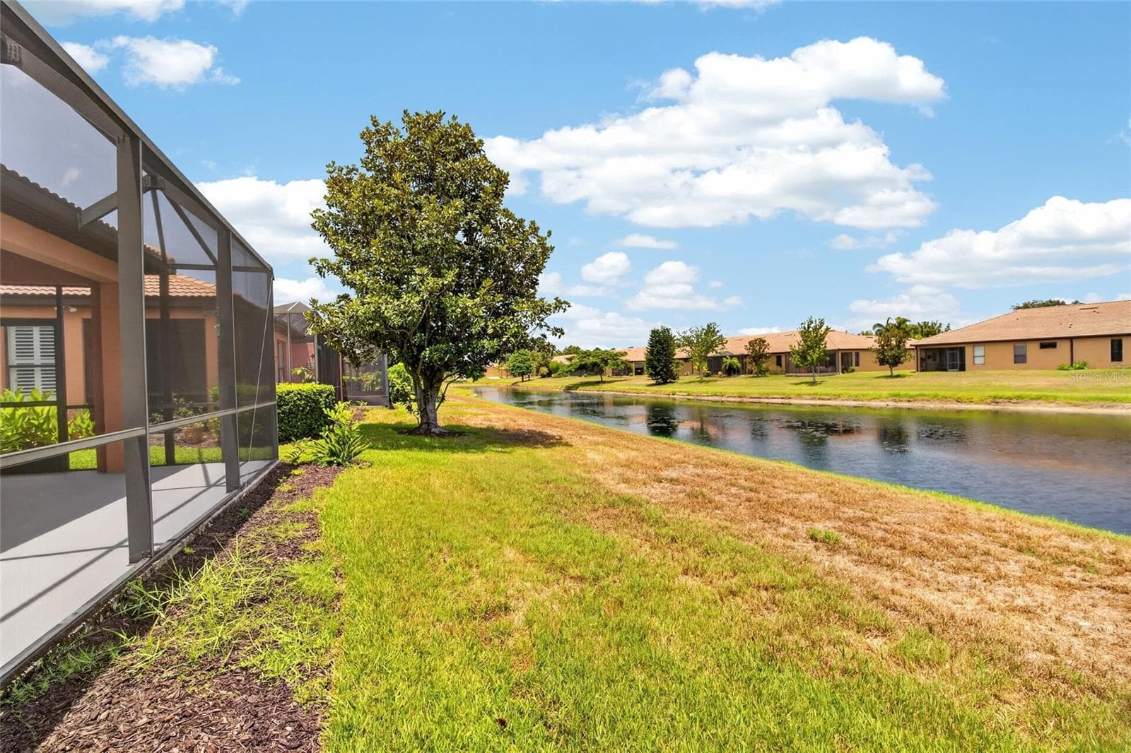 Villa at 132 SHELL FALLS DR, APOLLO BEACH, photo 60 of 97