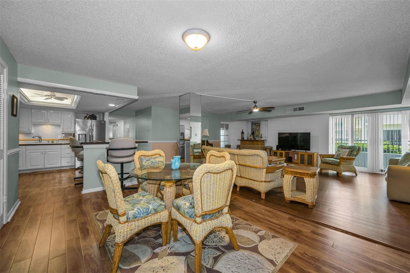Condominium at 851 BAYWAY BLVD #101, CLEARWATER BEACH, photo 9 of 77