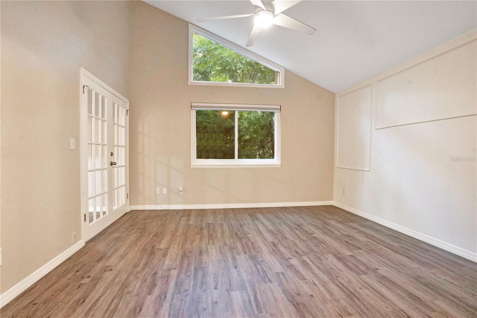 Single Family Residence at 16 RAINTREE CT, ORMOND BEACH, photo 16 of 37