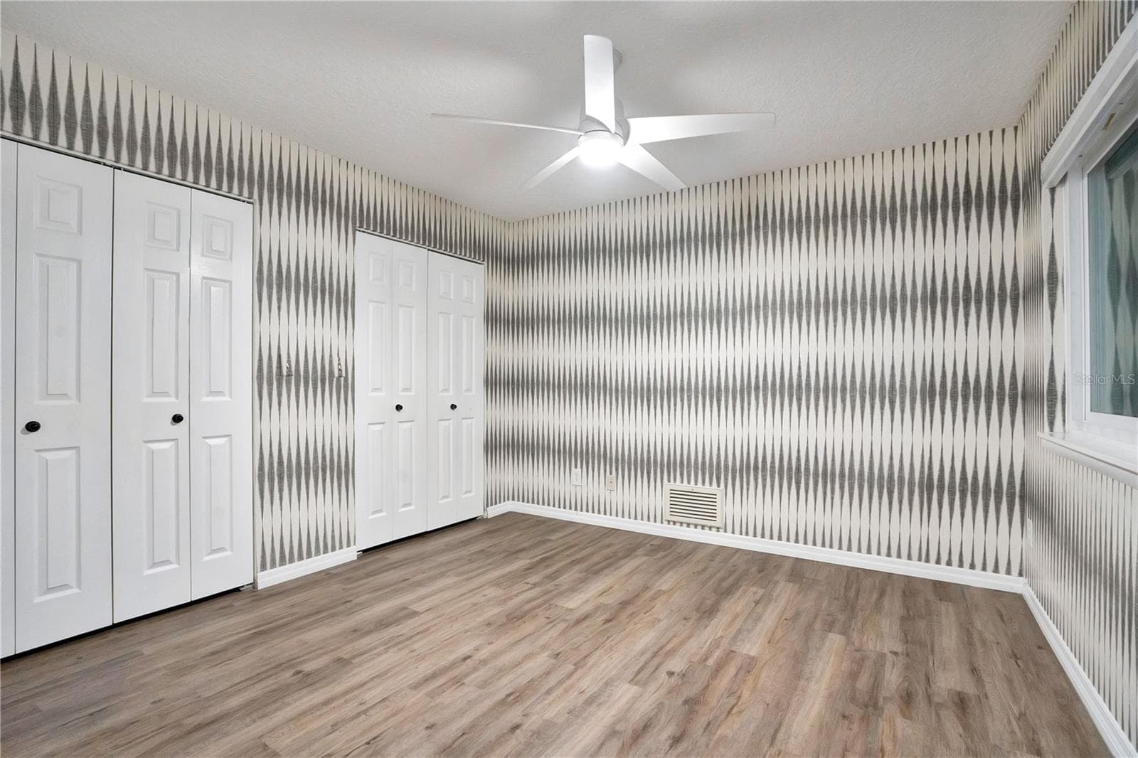 Single Family Residence at 16 RAINTREE CT, ORMOND BEACH, photo 20 of 37