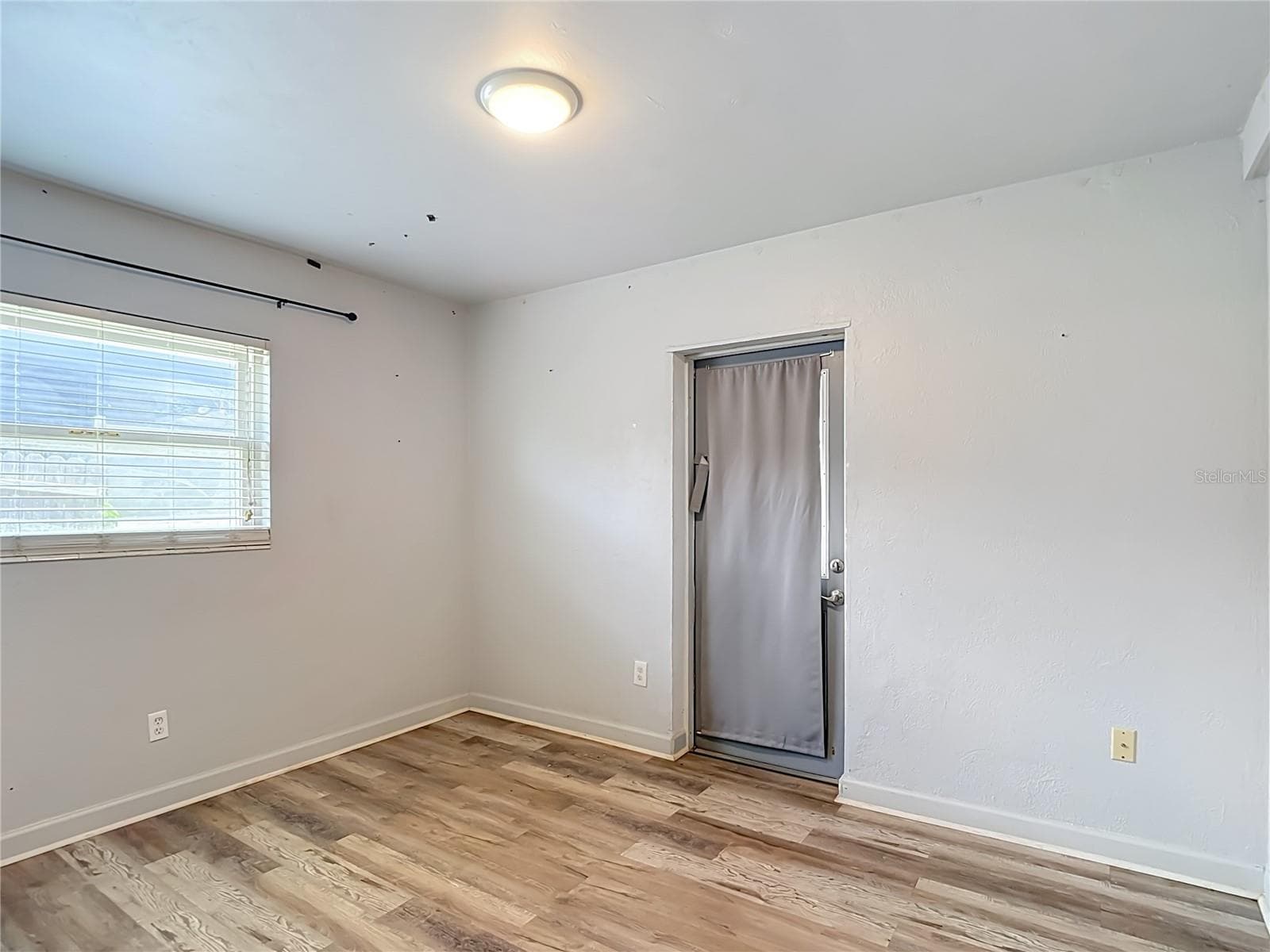 Single Family Residence at 3313 W KATHLEEN ST, TAMPA, photo 31 of 46