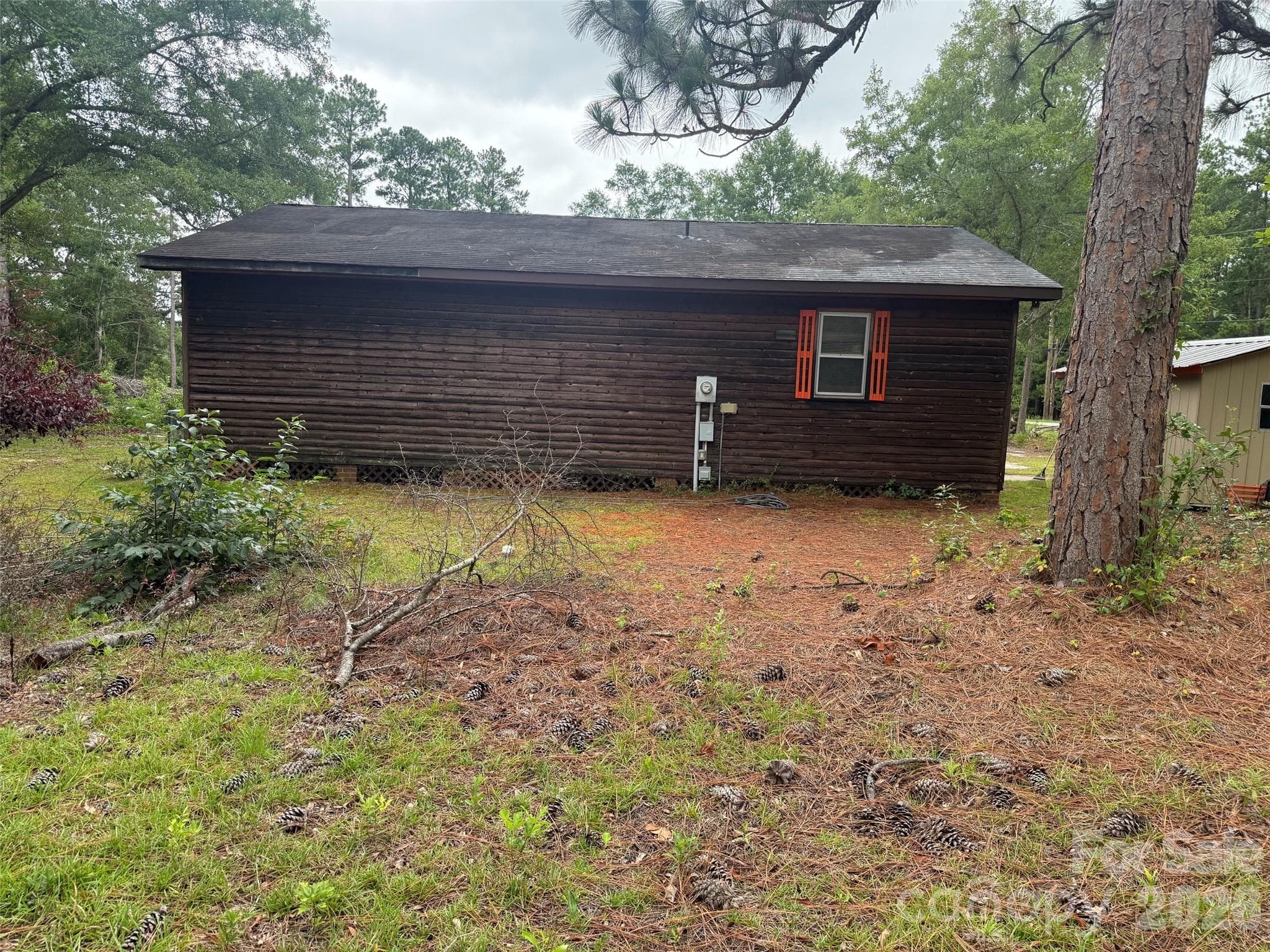 Single Family Residence at 6846 Highway 341 Highway, Kershaw, photo 7 of 24