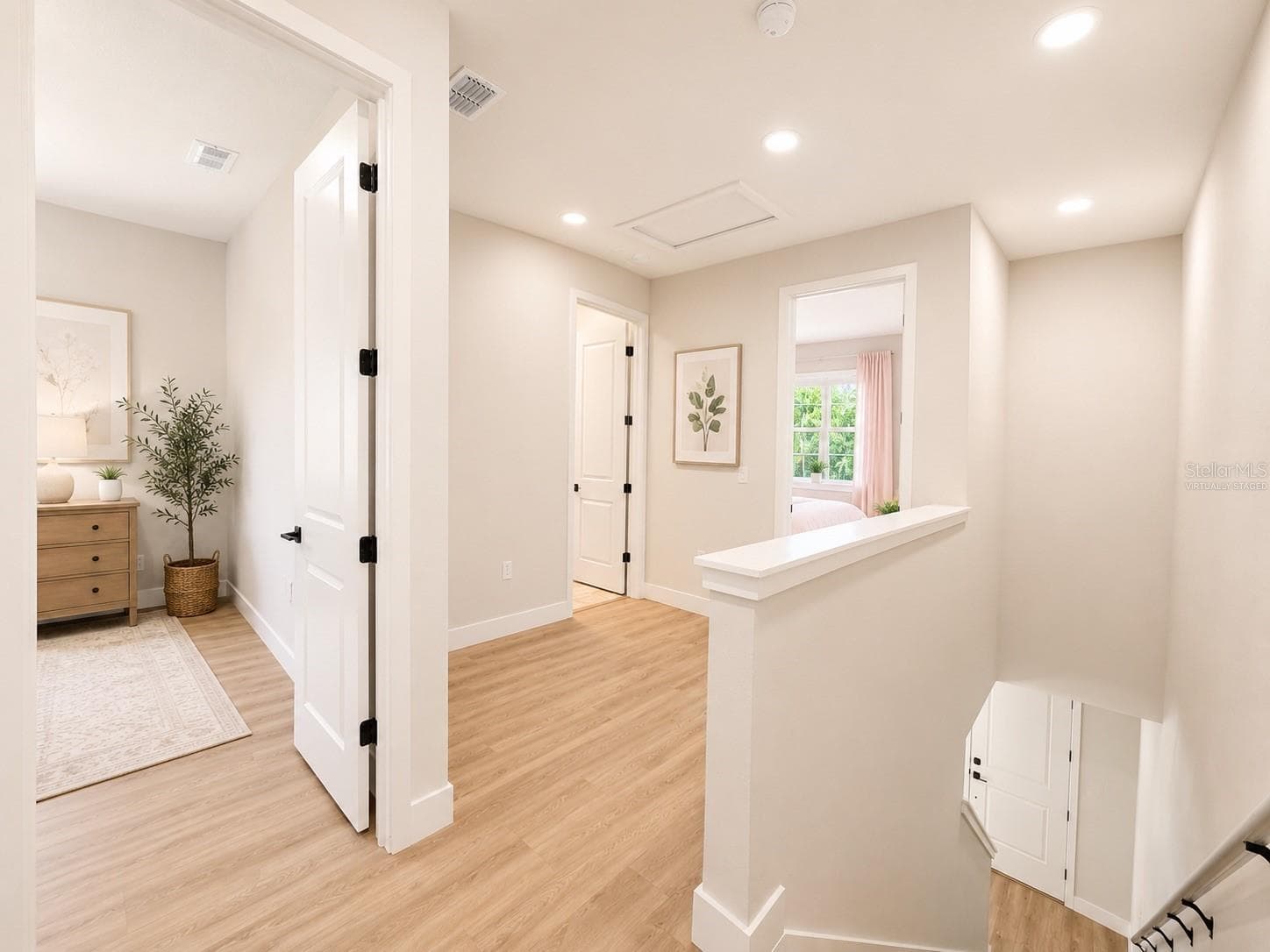 This photo is partially virtually staged. - 807 SANTA BARBARA DR, SANFORD