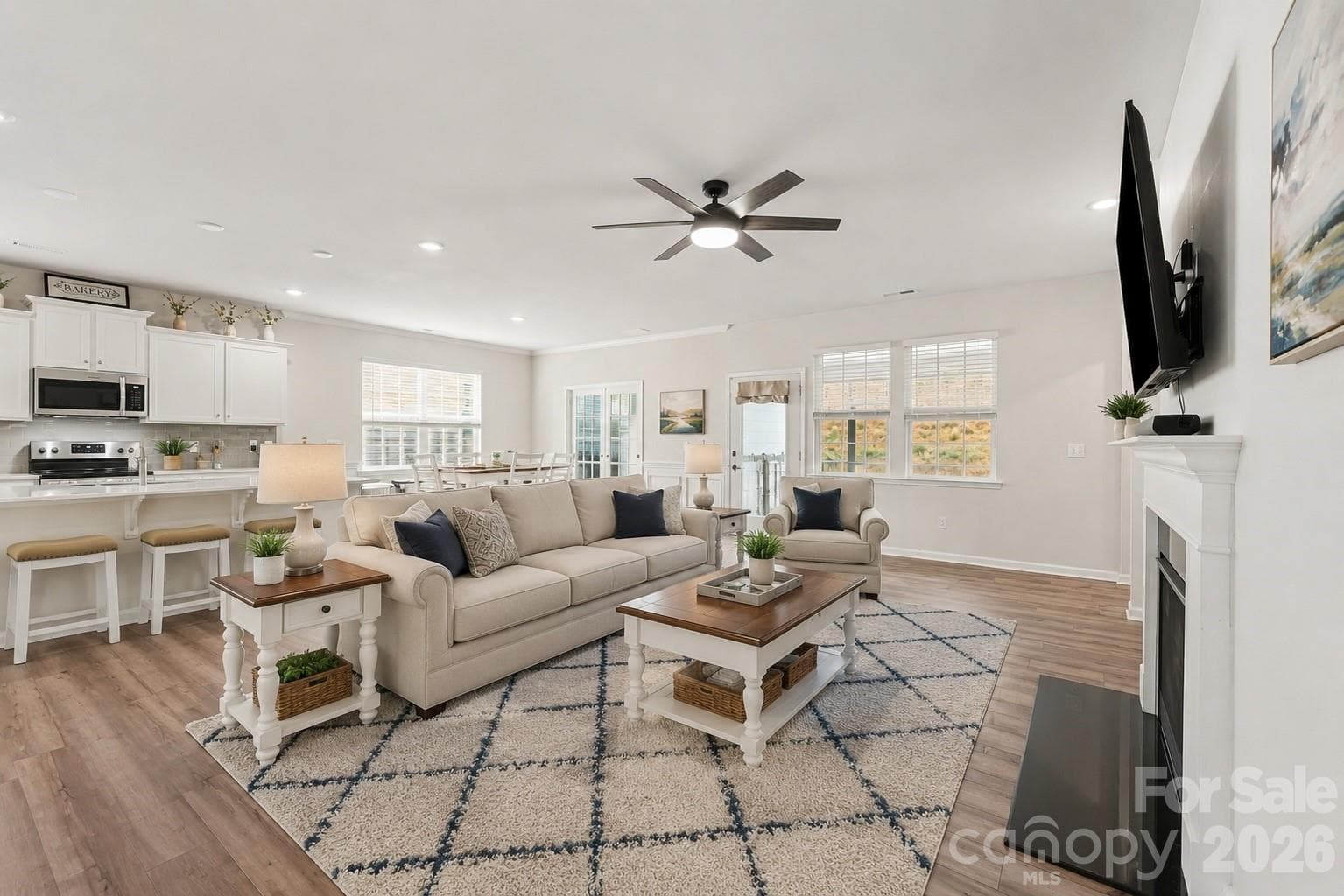 Single Family Residence at Statesville, photo 3 of 16