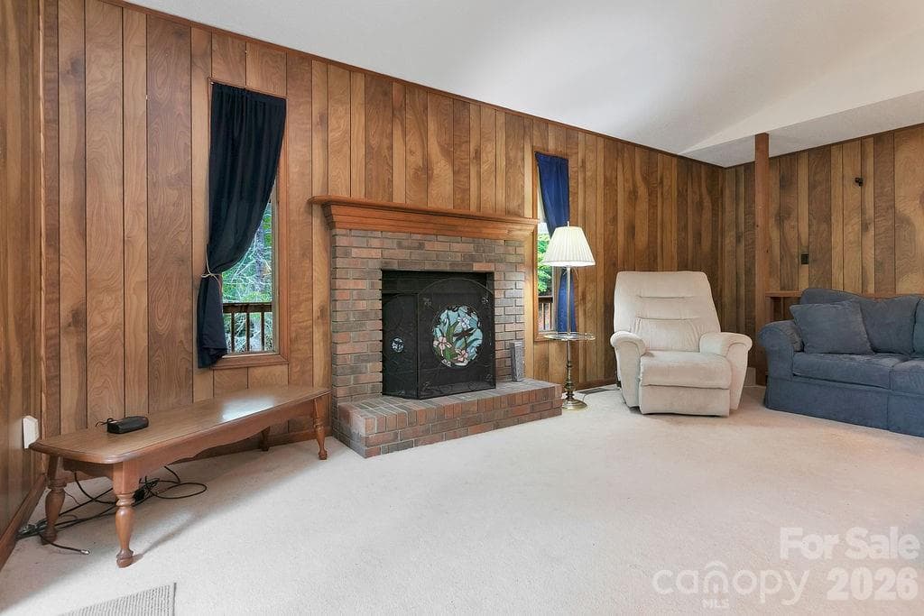Single Family Residence at 108 Easy Street, Cedar Mountain, photo 11 of 44