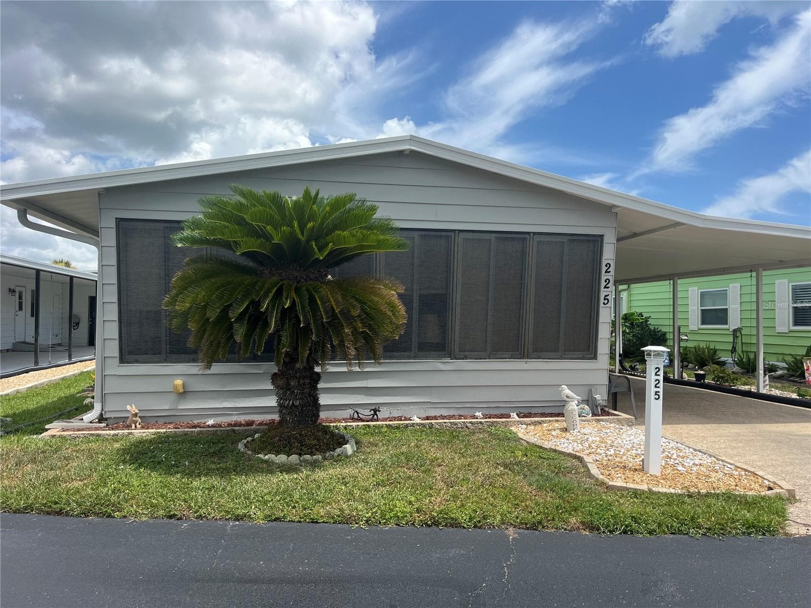 225 STARBOARD DR