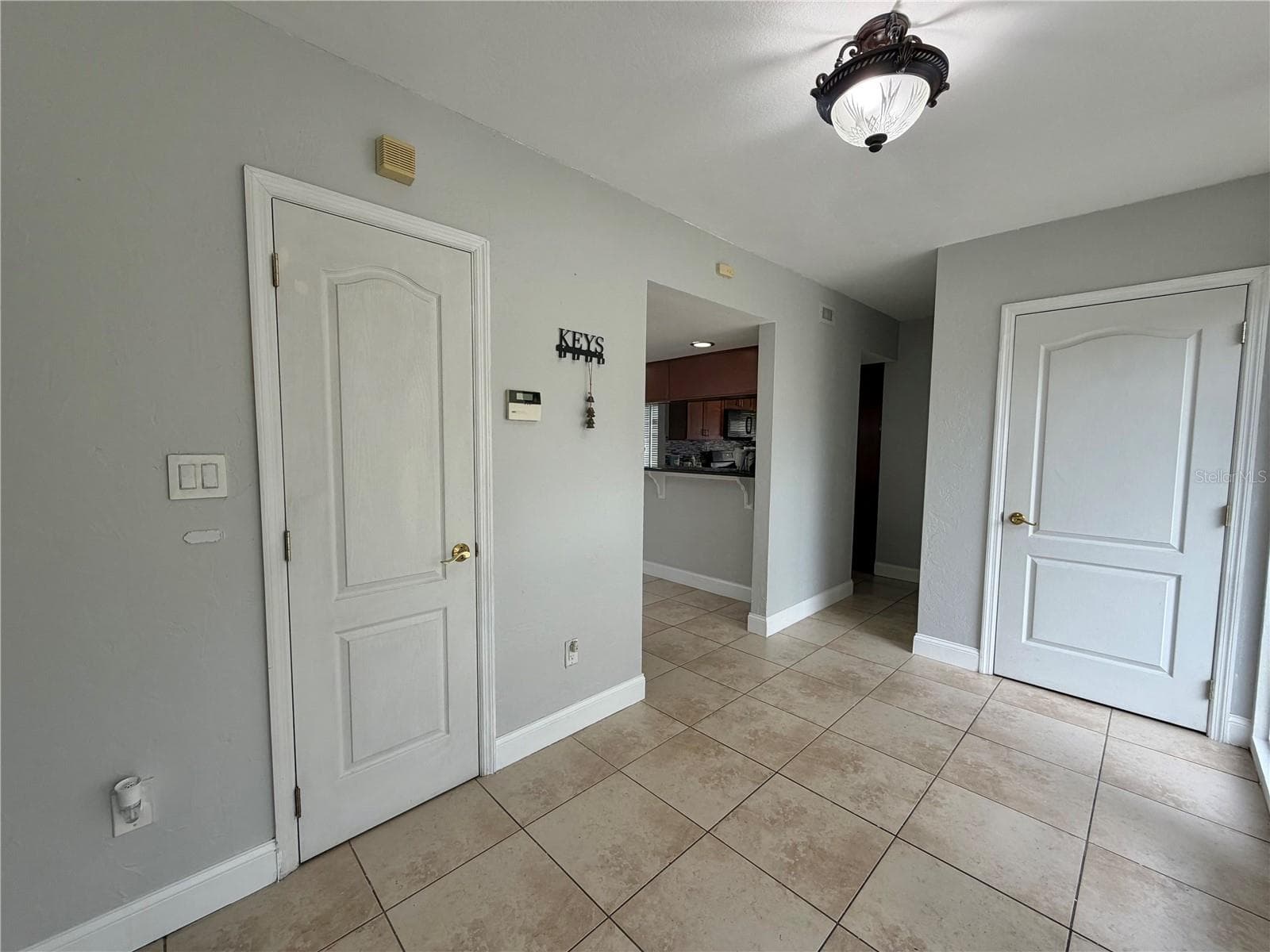 Townhouse at 6 ROBYN LN, HAINES CITY, photo 3 of 25