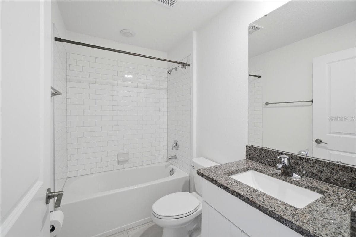 Single Family Residence at 4316 TROTTERS WAY, LAKELAND, photo 11 of 15