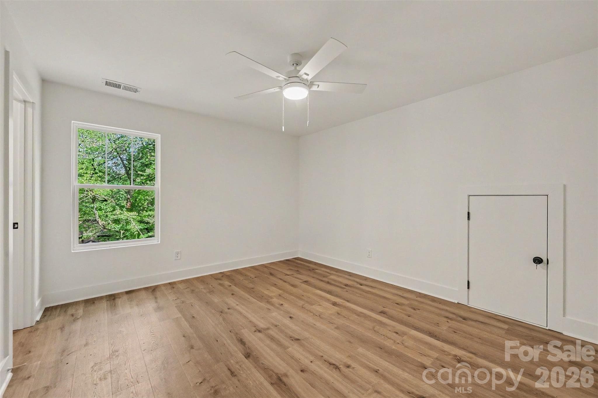 Single Family Residence at 401 7th Street NE, Conover, photo 23 of 54