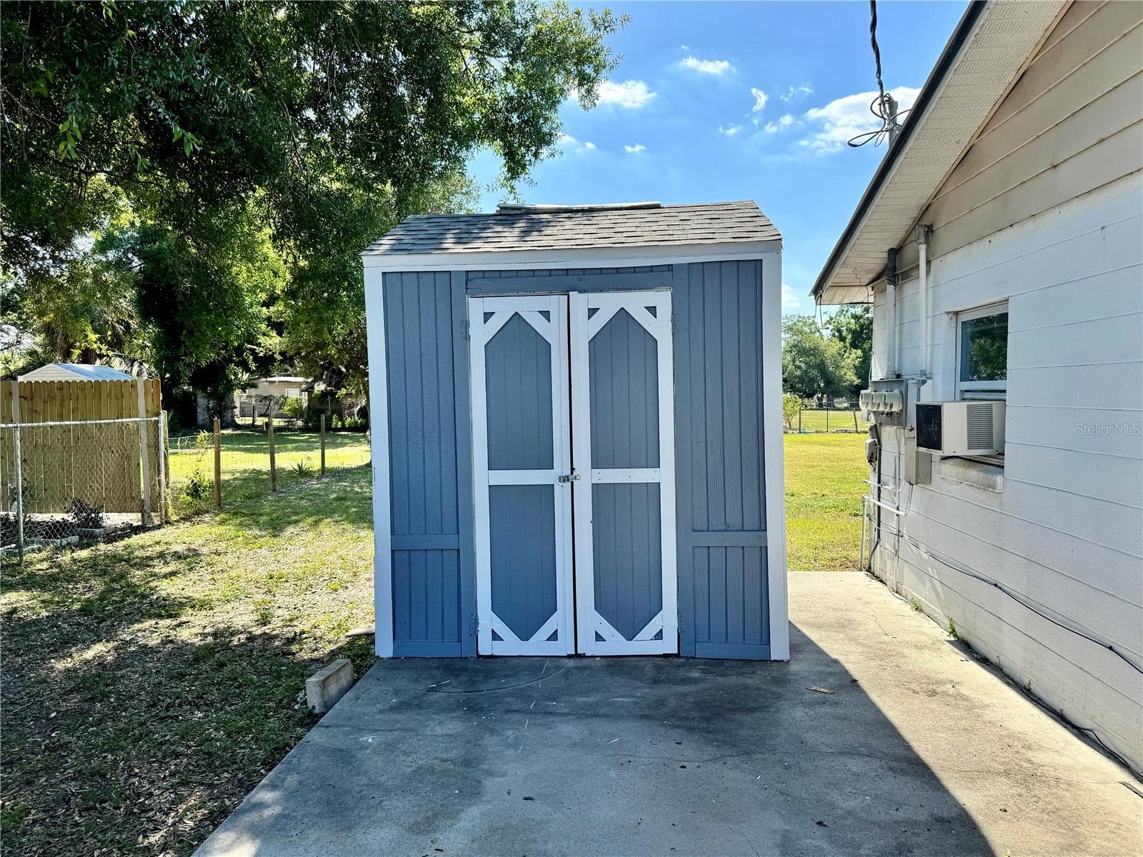 shed/laundry room - 2242 & 2240 SW LOIS AVE, ARCADIA