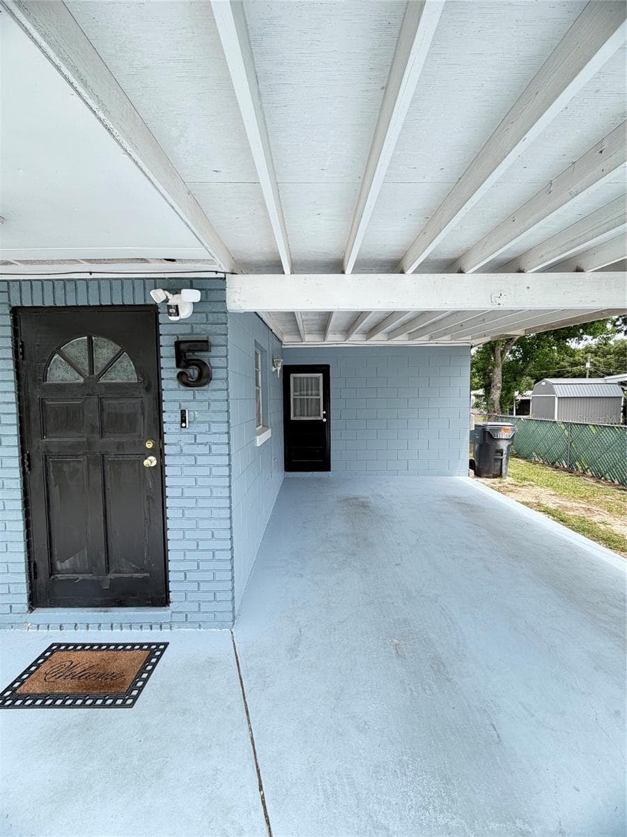 carport - 5 MOONLIGHT LN, WINTER HAVEN