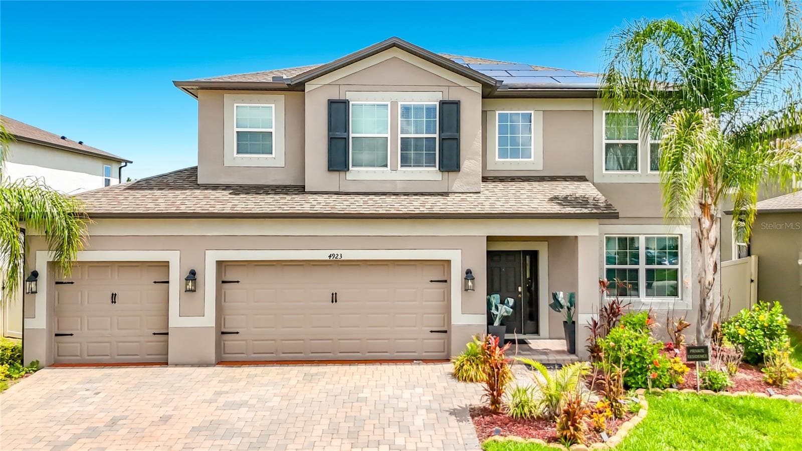 4923 EAGLE ROCK DR