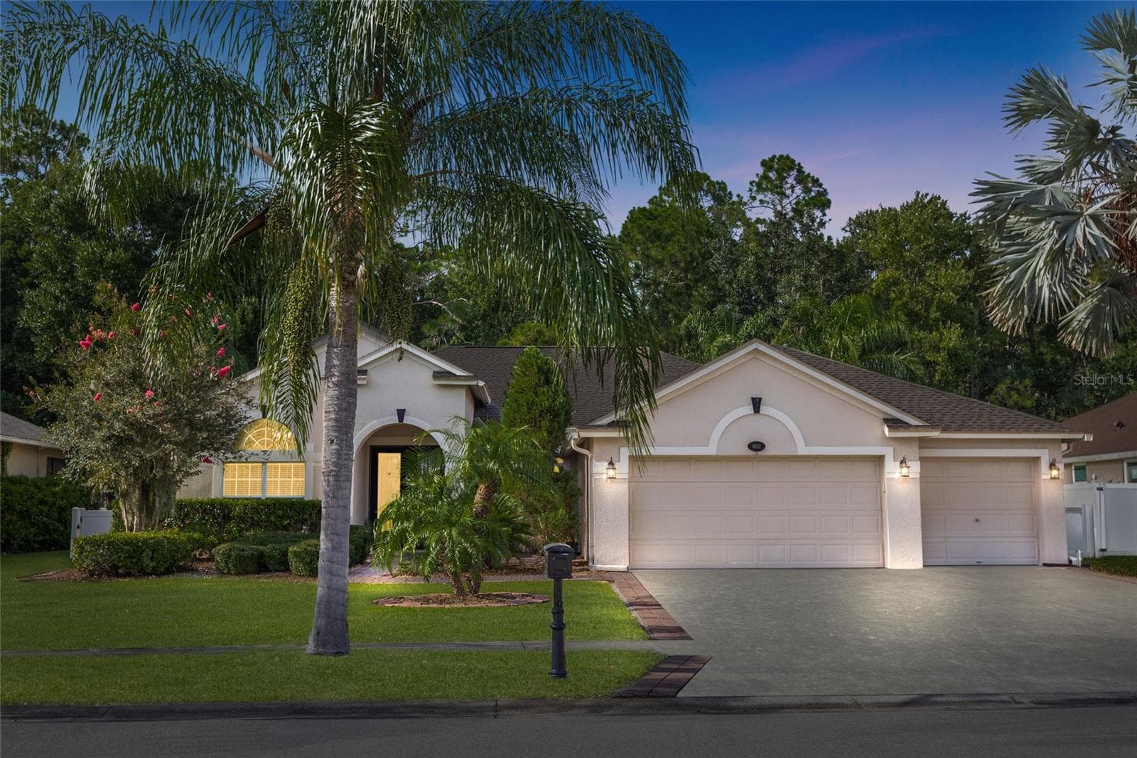 Single Family Residence at 16132 IVY LAKE DR, ODESSA, photo 36 of 60