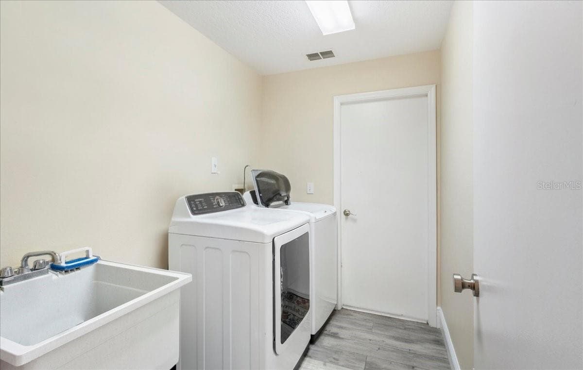 Single Family Residence at 13518 PALO CT, CLERMONT, photo 28 of 34