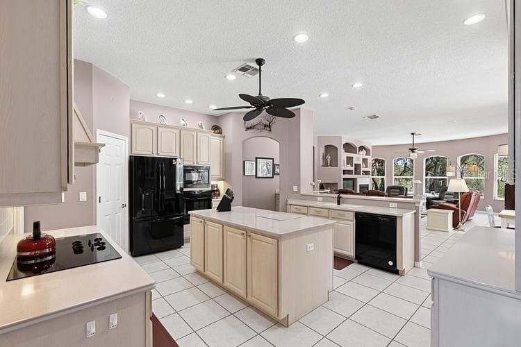 Single Family Residence at 10470 RAMBLE RIDGE CT, WEEKI WACHEE, photo 22 of 44