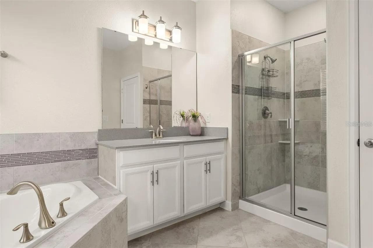 Primary Bathroom Main Level - 1474 OLYMPIC CLUB BLVD, CHAMPIONS GATE