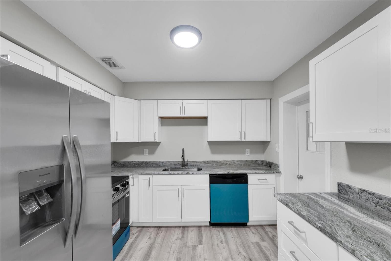 Single Family Residence at 1808 S CLUB CT, TAMPA, photo 12 of 45