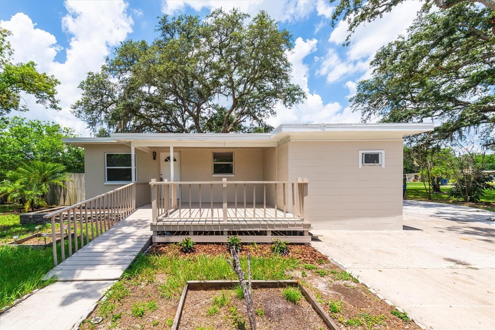 Single Family Residence at 1808 S CLUB CT, TAMPA, photo 30 of 45