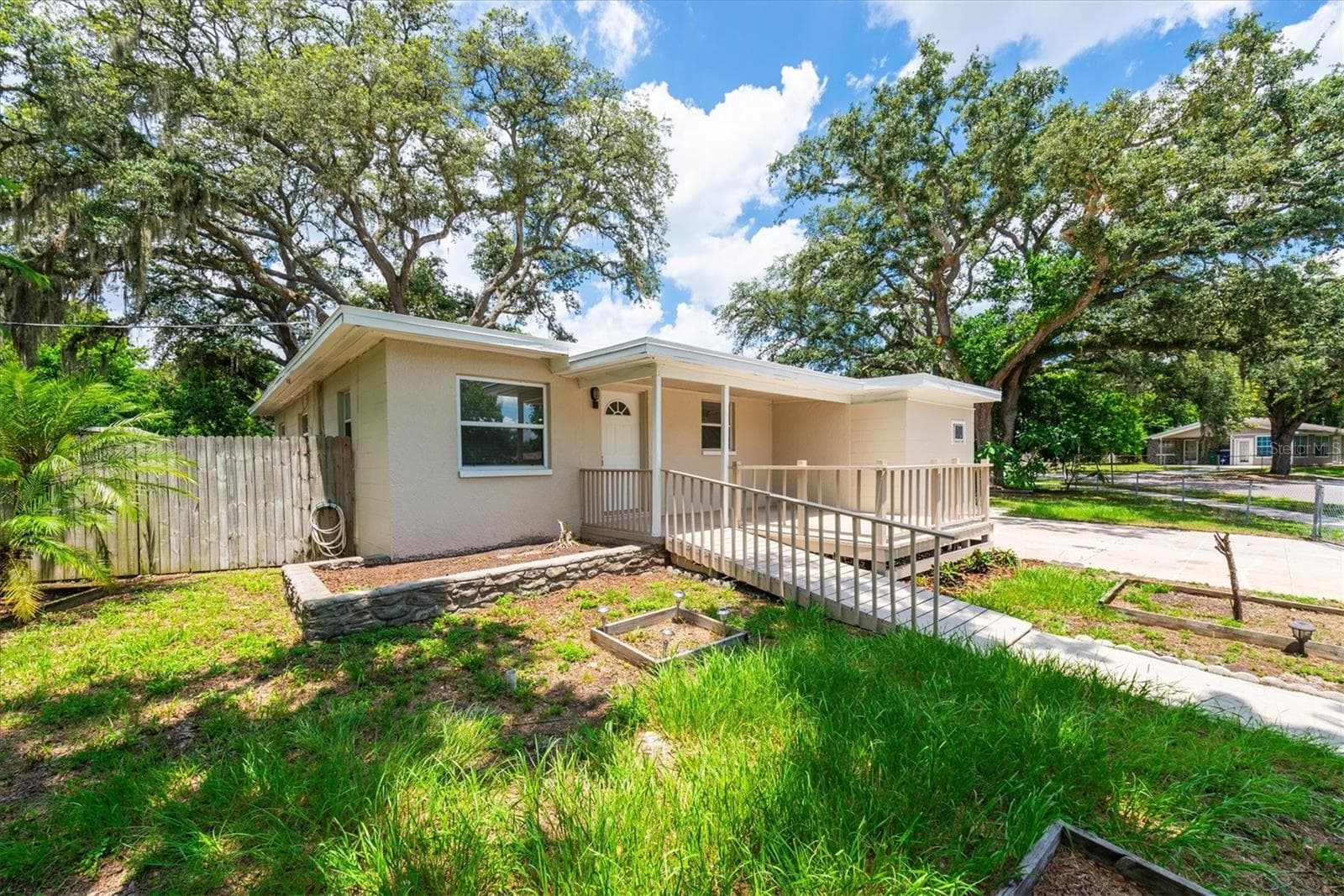 Single Family Residence at 1808 S CLUB CT, TAMPA, photo 31 of 45