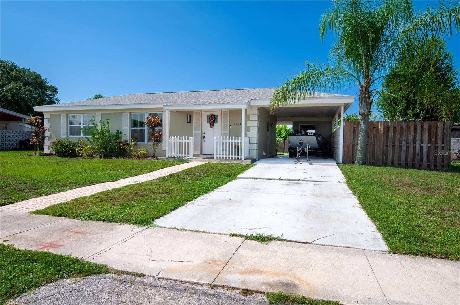 Single Family Residence at 22295 MONTROSE AVE, PORT CHARLOTTE, photo 3 of 24