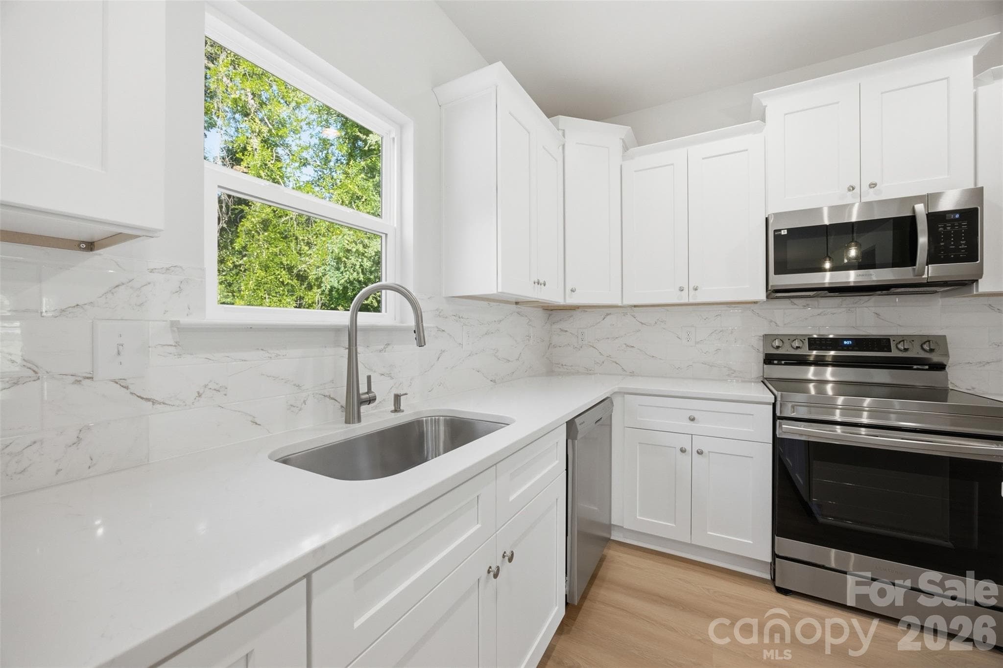 Single Family Residence at Charlotte, photo 4 of 31