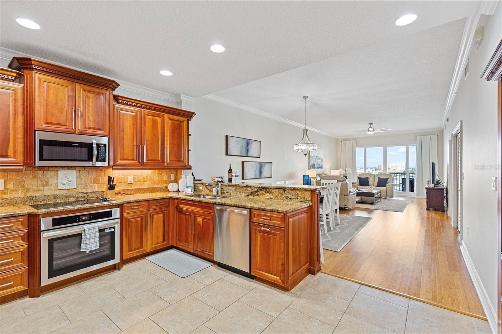 Modular Home at 530 S GULFVIEW BLVD #601, CLEARWATER BEACH, photo 9 of 33