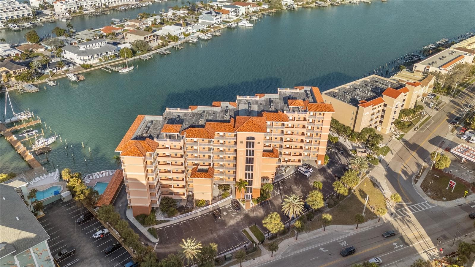 Modular Home at 530 S GULFVIEW BLVD #601, CLEARWATER BEACH, photo 27 of 33