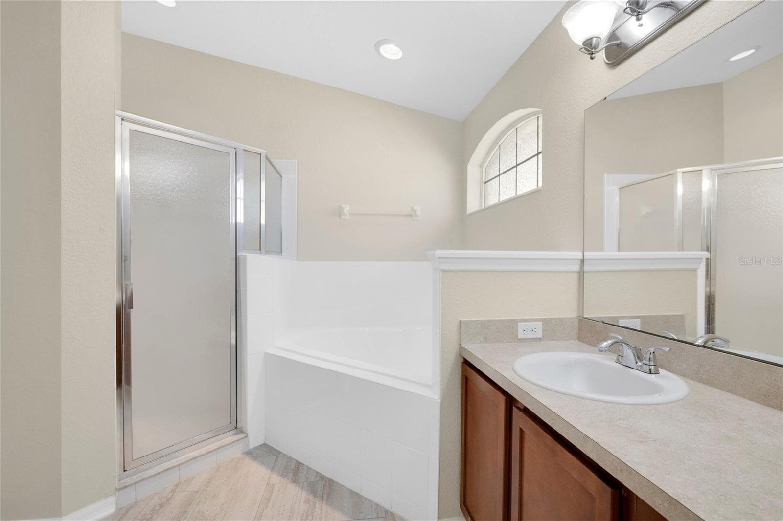 Single Family Residence at 4919 ST JAMES DR, WINTER HAVEN, photo 20 of 31