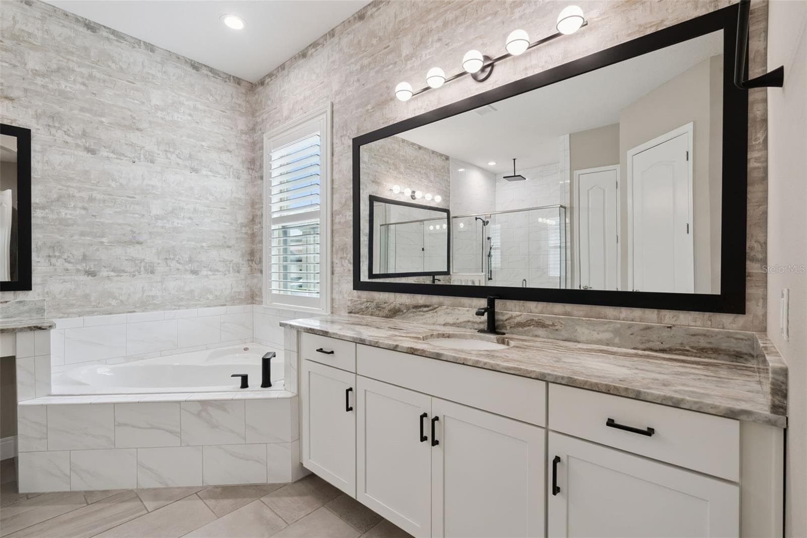 Single Family Residence at 1417 OIL LAMP CV, LAKE MARY, photo 32 of 61