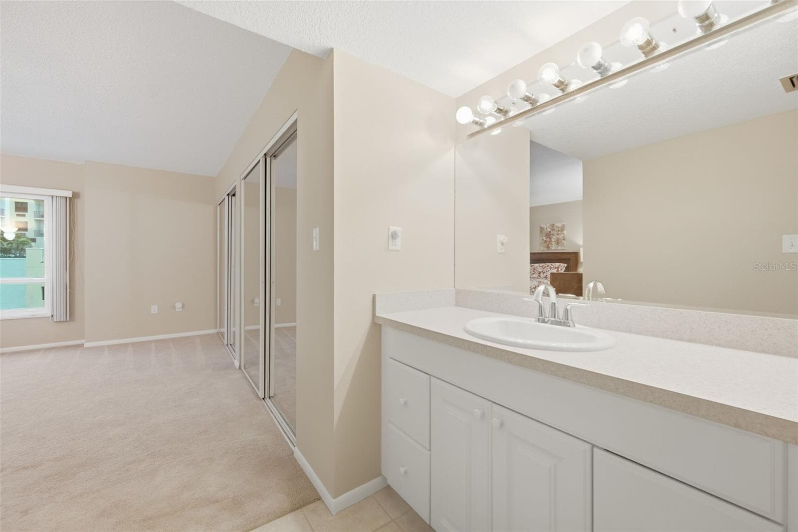 Condominium at 450 S GULFVIEW BLVD #705, CLEARWATER BEACH, photo 19 of 40