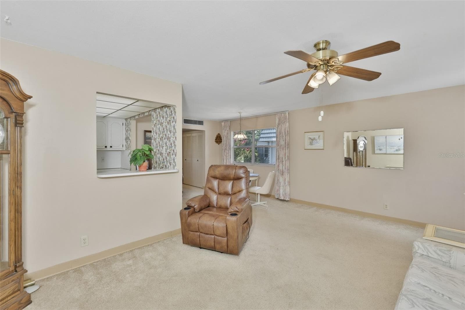 Condominium at 1811 BEDFORD LN #163, SUN CITY CENTER, photo 15 of 48