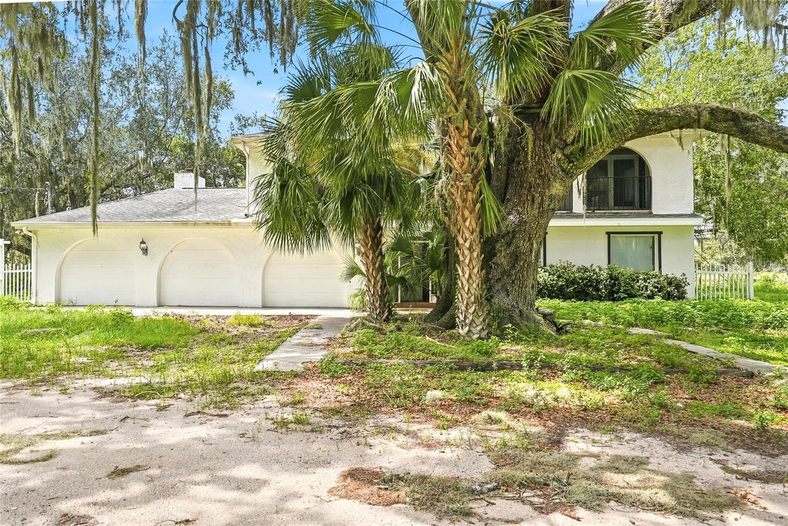 8731 LITHIA PINECREST RD
