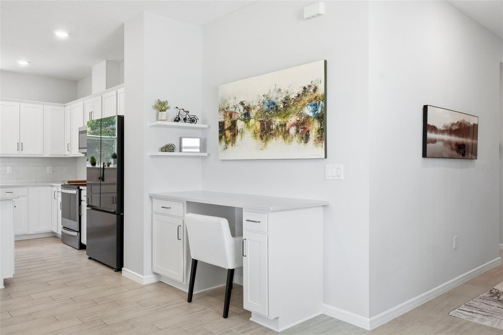 Single Family Residence at 2949 PIER POINTE LN, CLEARWATER, photo 14 of 48
