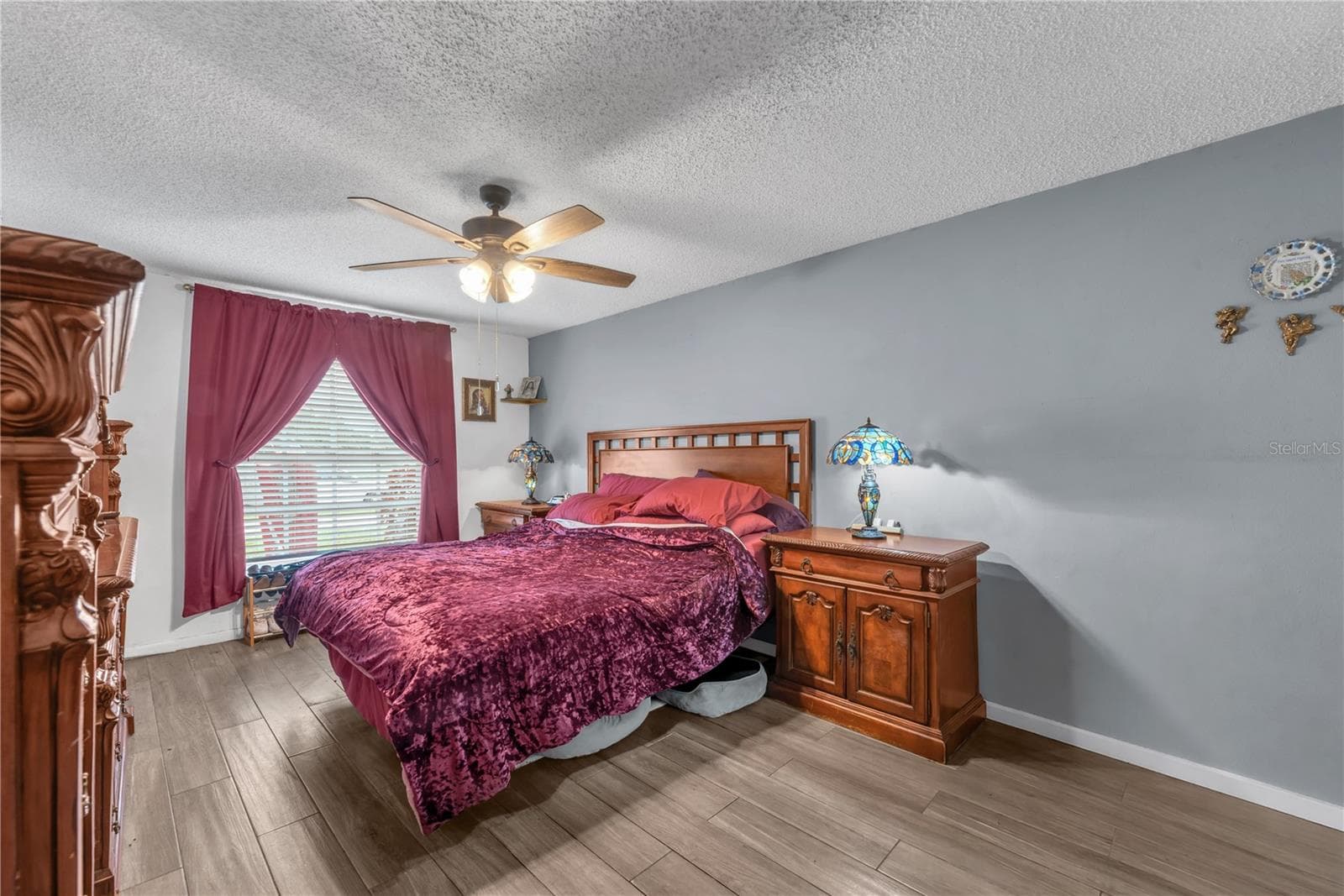 Single Family Residence at 2114 W HANNA AVE, TAMPA, photo 15 of 28
