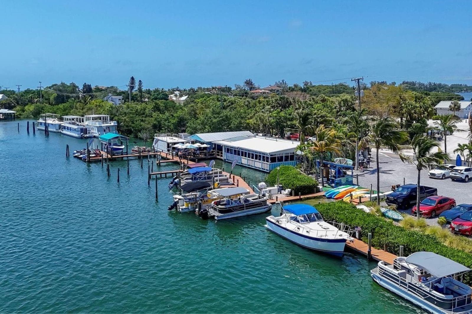 Casey Key Fish House - 780 SARABAY RD #16, OSPREY