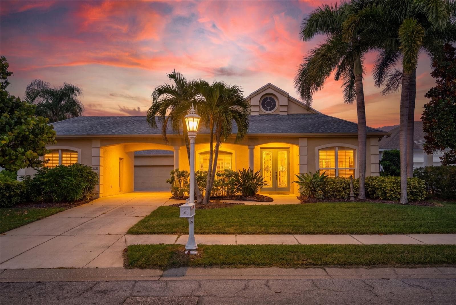 Single Family Residence at 171 AMERICAS CUP BLVD, BRADENTON, photo 2 of 54