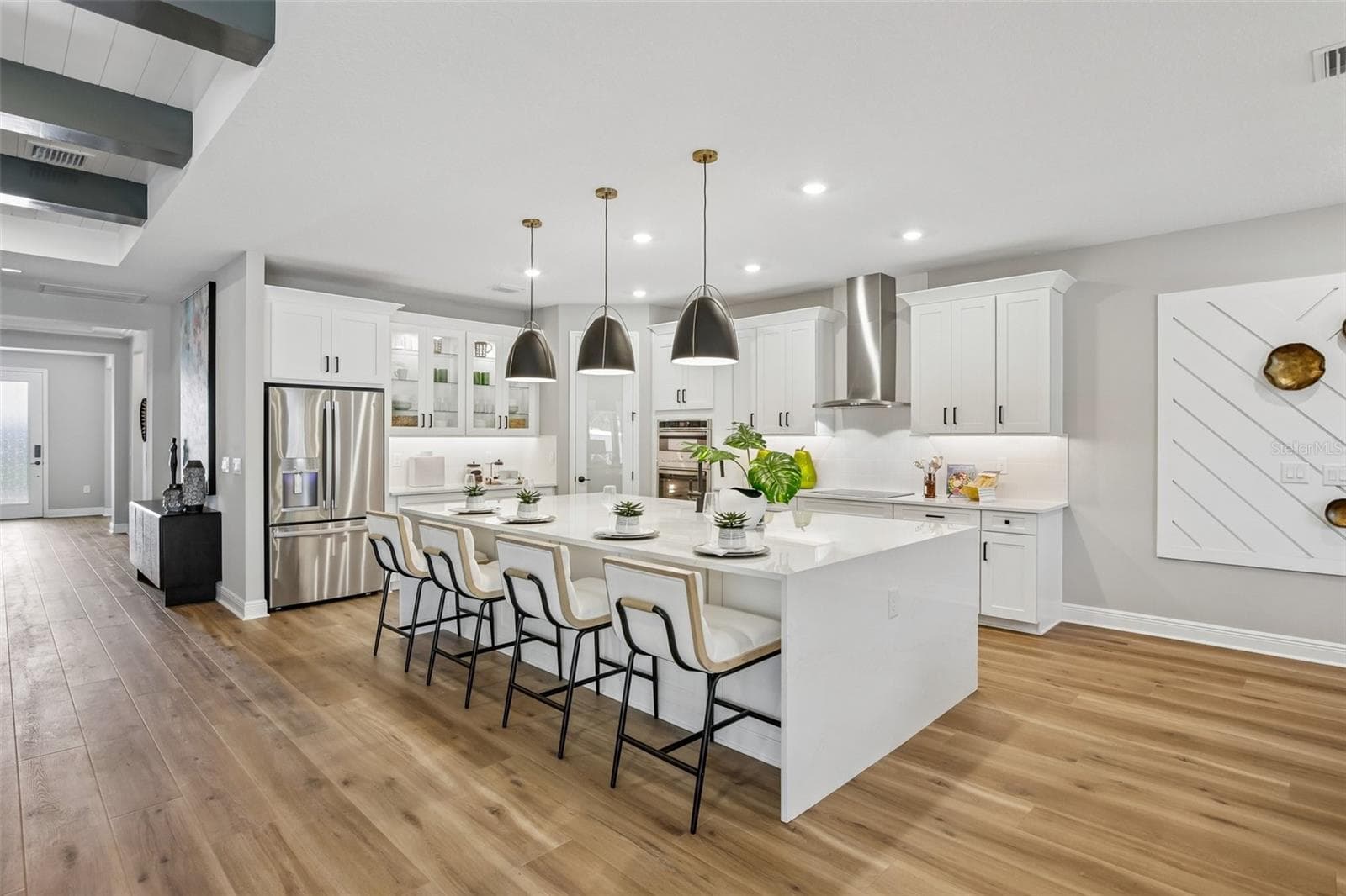 BUILDER MODEL PHOTOS - ACTUAL UNIT MAY DIFFER - 7329 RIDGE ESCAPE WAY, PARRISH